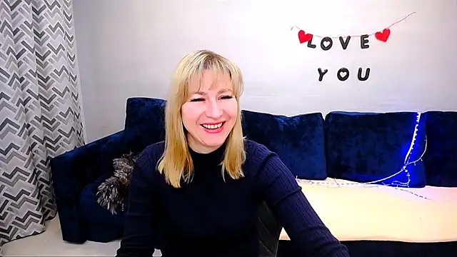 Snapshot of Incredible_Ariela chatting on May 4, 2026, 9:16 am Incredible Ariela online show from May 4, 2026, 9:16 am