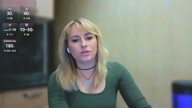 Smoorodinkaa online show from December 3, 2025, 8:40 pm