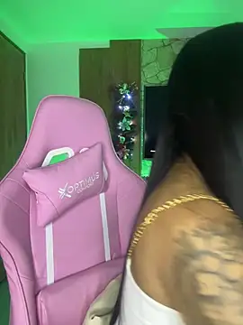 Tamara Roberts1 online show from December 20, 2024, 2:08 am