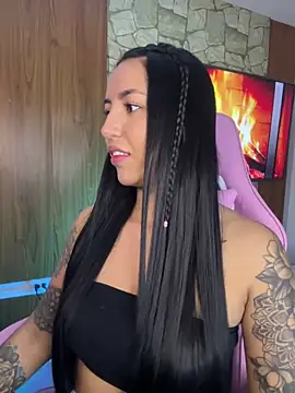 Tamara Roberts1 online show from March 23, 2025, 3:21 am