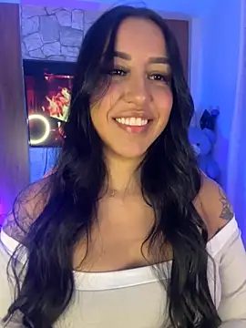 Tamara Roberts1 online show from November 11, 2025, 2:33 am