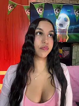 Snapshot of Tamara_Roberts1 chatting on June 19, 2026, 2:16 am Tamara Roberts1 online show from June 19, 2026, 2:16 am
