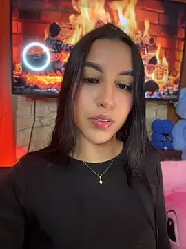 Snapshot of Tamara_Roberts1 chatting on July 20, 2026, 2:15 am Tamara Roberts1 online show from July 20, 2026, 2:15 am