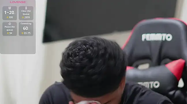 Snapshot of May_Dylan1 chatting on December 28, 2024, 3:04 am May Dylan1 online show from December 28, 2024, 3:04 am