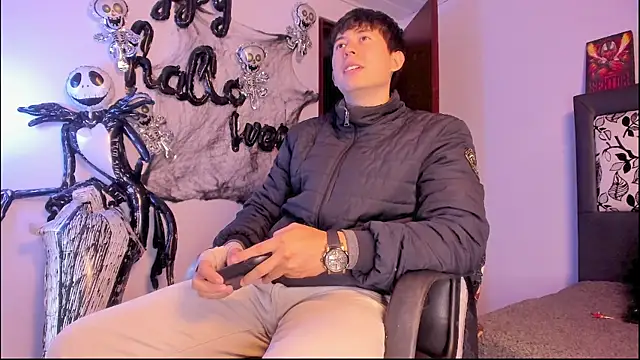 Snapshot of setsuna10 chatting on October 31, 2025, 12:00 am setsuna10 online show from October 31, 2025, 12:00 am