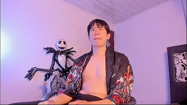 Snapshot of setsuna10 chatting on November 6, 2025, 12:44 am setsuna10 online show from November 6, 2025, 12:44 am