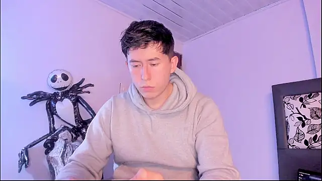 Snapshot of setsuna10 chatting on November 20, 2025, 11:48 pm setsuna10 online show from November 20, 2025, 11:48 pm