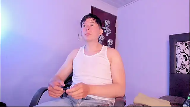 Snapshot of setsuna10 chatting on December 5, 2025, 12:41 am setsuna10 online show from December 5, 2025, 12:41 am