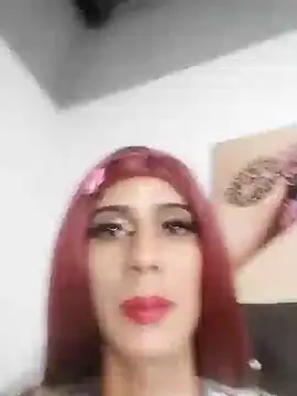 Snapshot of DOMINANTE_KLOE_ chatting on February 7, 2025, 6:45 am DOMINANTE KLOE online show from February 7, 2025, 6:45 am