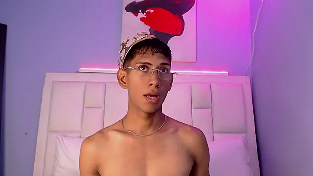 Nick Collins18 online show from February 5, 2026, 8:13 pm