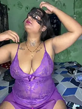 sexy-bu online show from June 26, 2026, 8:13 pm