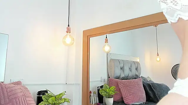 samarawells online show from January 30, 2025, 6:43 pm