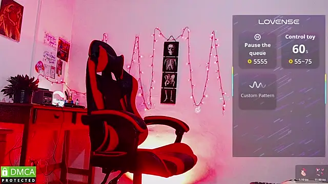 Snapshot of Diilanhott chatting on March 17, 2026, 11:30 pm Diilanhott online show from March 17, 2026, 11:30 pm