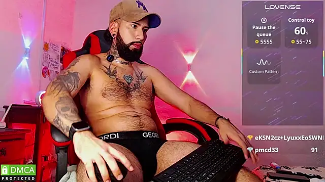 Diilanhott online show from May 15, 2026, 11:12 pm