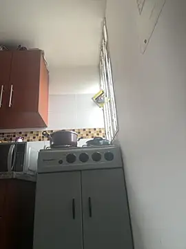 Snapshot of Cafeziitha02 chatting on December 16, 2025, 8:14 pm Cafeziitha02 online show from December 16, 2025, 8:14 pm