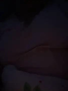 Larisa Lary88 online show from December 17, 2025, 11:00 pm