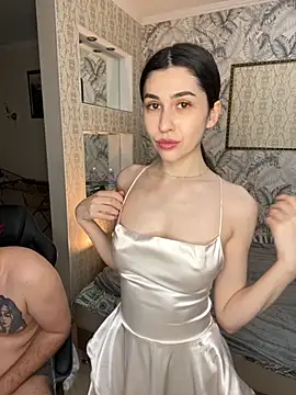 LushLuna online show from October 30, 2025, 10:38 am