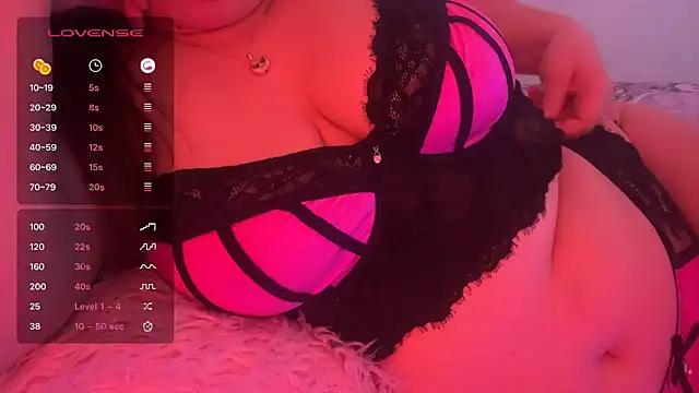 Snapshot of Missannalova chatting on December 9, 2024, 12:01 am Missannalova online show from December 9, 2024, 12:01 am