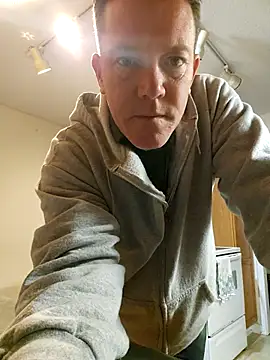 Bigtater1999 online show from February 4, 2026, 10:26 pm