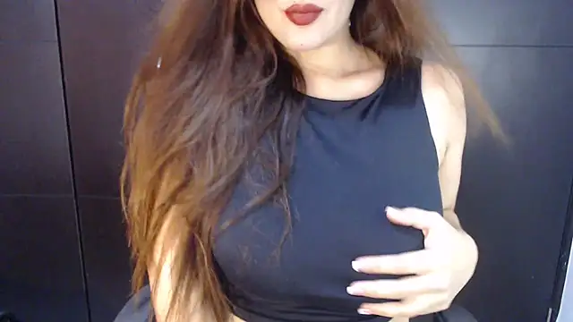 AdharaLujan online show from December 1, 2024, 9:37 pm