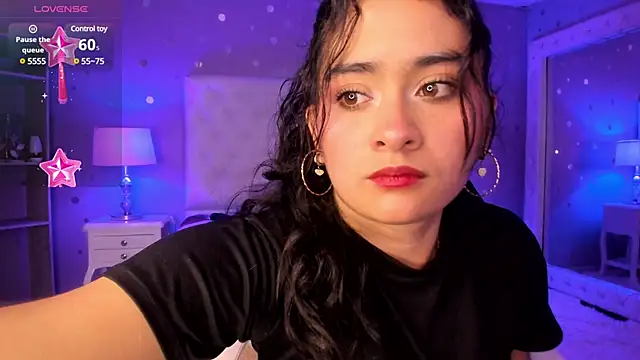 Snapshot of scarlette_15_ chatting on March 16, 2025, 12:11 pm scarlette 15 online show from March 16, 2025, 12:11 pm