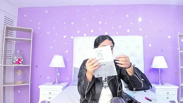 Snapshot of scarlette_15_ chatting on November 29, 2025, 2:58 am scarlette 15 online show from November 29, 2025, 2:58 am