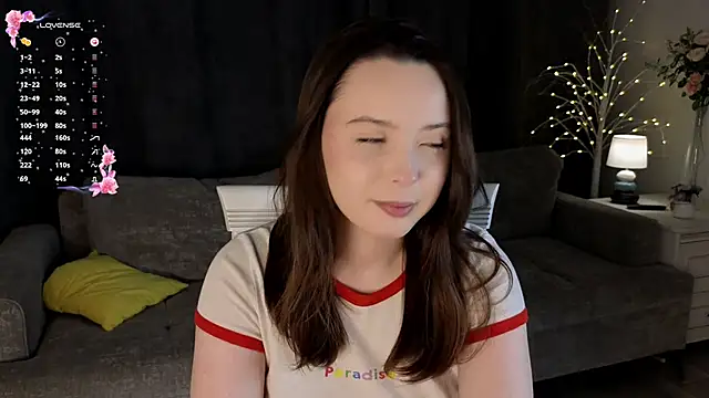 GarynAnstead online show from December 1, 2024, 4:29 pm