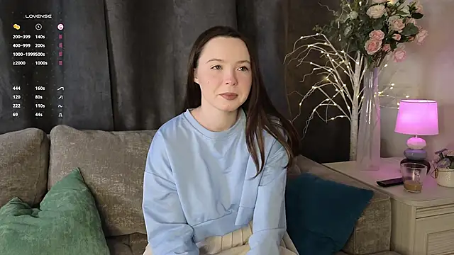 GarynAnstead online show from December 6, 2024, 11:11 am