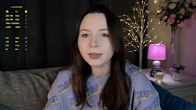 GarynAnstead online show from December 10, 2024, 11:11 am