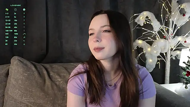 GarynAnstead online show from January 7, 2025, 2:41 pm