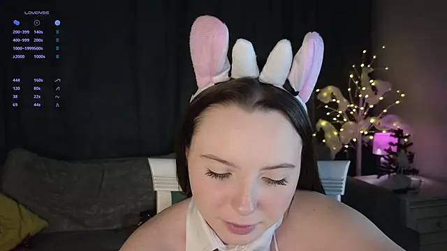 GarynAnstead online show from January 10, 2025, 5:13 pm