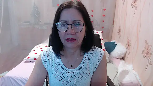 OlgaHottie online show from January 14, 2026, 11:31 pm