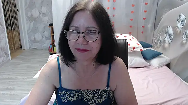 OlgaHottie online show from May 16, 2026, 12:51 am