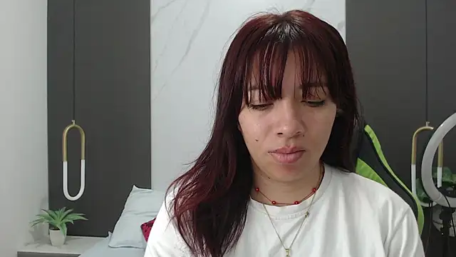 alma fenix online show from January 18, 2025, 12:04 pm