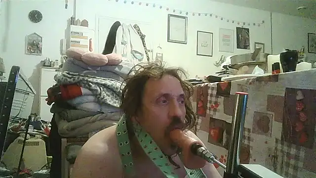 Snapshot of cyril020202 chatting on November 2, 2025, 11:29 pm cyril020202 online show from November 2, 2025, 11:29 pm