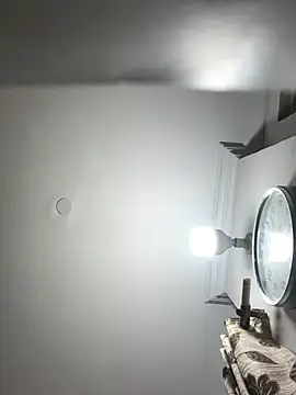 John desihunk online show from December 3, 2025, 5:33 pm