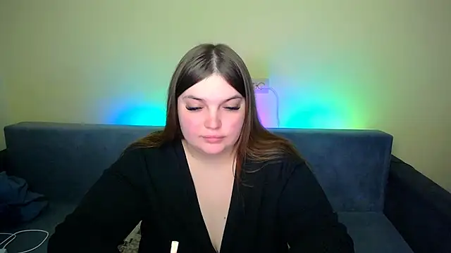 Emaaa ua online show from February 6, 2025, 2:48 pm