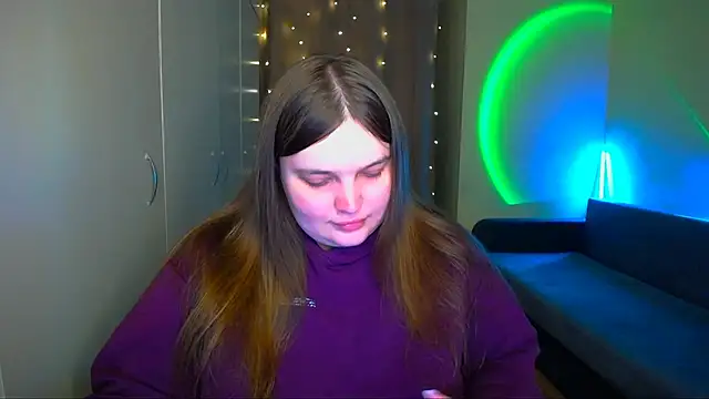 Emaaa ua online show from October 13, 2025, 5:57 pm