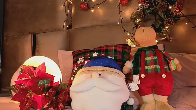 angelinepossy online show from December 16, 2025, 9:09 pm