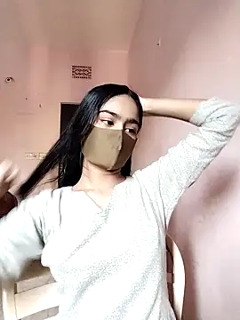 Snapshot of Arisha- chatting on November 8, 2025, 9:20 am Arisha- online show from November 8, 2025, 9:20 am