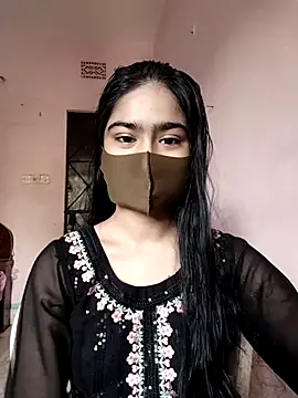 Snapshot of Arisha- chatting on November 13, 2025, 9:08 am Arisha- online show from November 13, 2025, 9:08 am