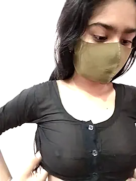 Snapshot of Arisha- chatting on November 30, 2025, 2:43 pm Arisha- online show from November 30, 2025, 2:43 pm