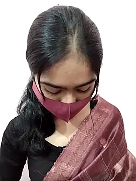 Snapshot of Arisha- chatting on December 14, 2025, 6:23 pm Arisha- online show from December 14, 2025, 6:23 pm