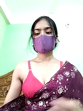 Snapshot of Arisha- chatting on May 17, 2026, 6:00 am Arisha- online show from May 17, 2026, 6:00 am