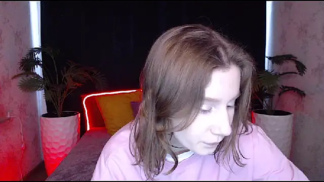 EnigmaSee online show from February 8, 2025, 8:31 am