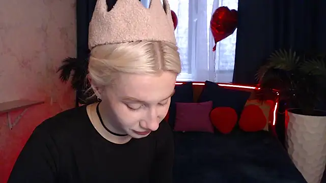 EnigmaSee online show from March 11, 2026, 1:55 am