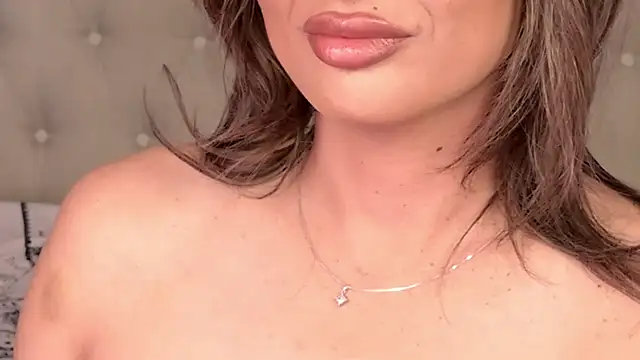 Snapshot of xprettysmilex chatting on January 16, 2025, 10:34 pm xprettysmilex online show from January 16, 2025, 10:34 pm