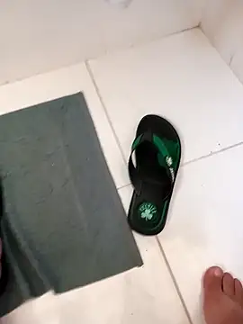 Snapshot of lobomisterioso13 chatting on March 1, 2025, 10:24 am lobomisterioso13 online show from March 1, 2025, 10:24 am