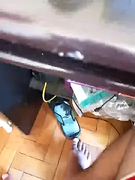 lobomisterioso13 online show from November 20, 2025, 2:06 pm