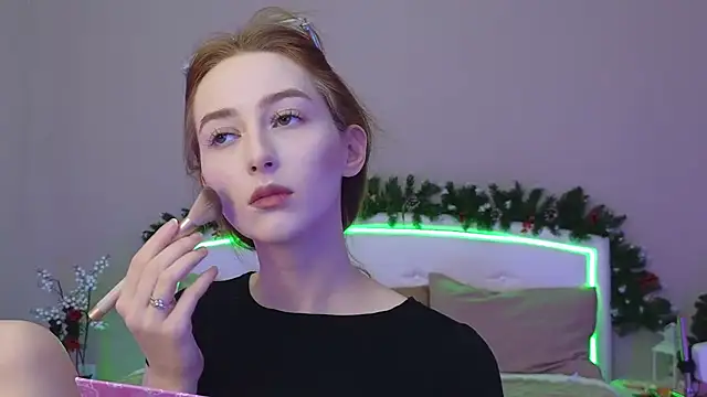 MichaDenver online show from January 7, 2026, 5:32 am